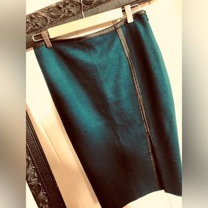 Elie Tahari jade wool and leather skirt